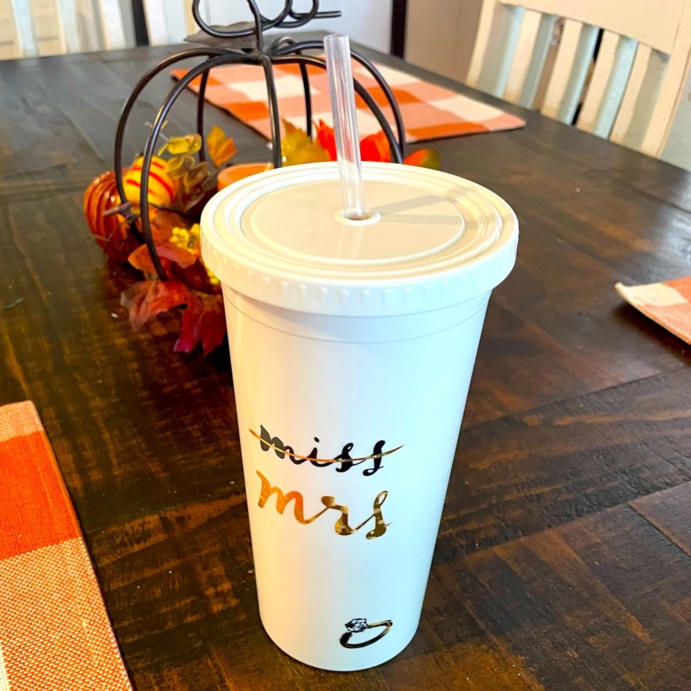 Cute Miss to Mrs Kate Spade 20 oz tumbler